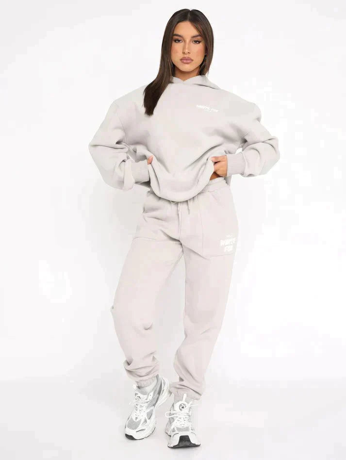 Luna™ | White Fox loungeset: Hoodie en Joggingbroek